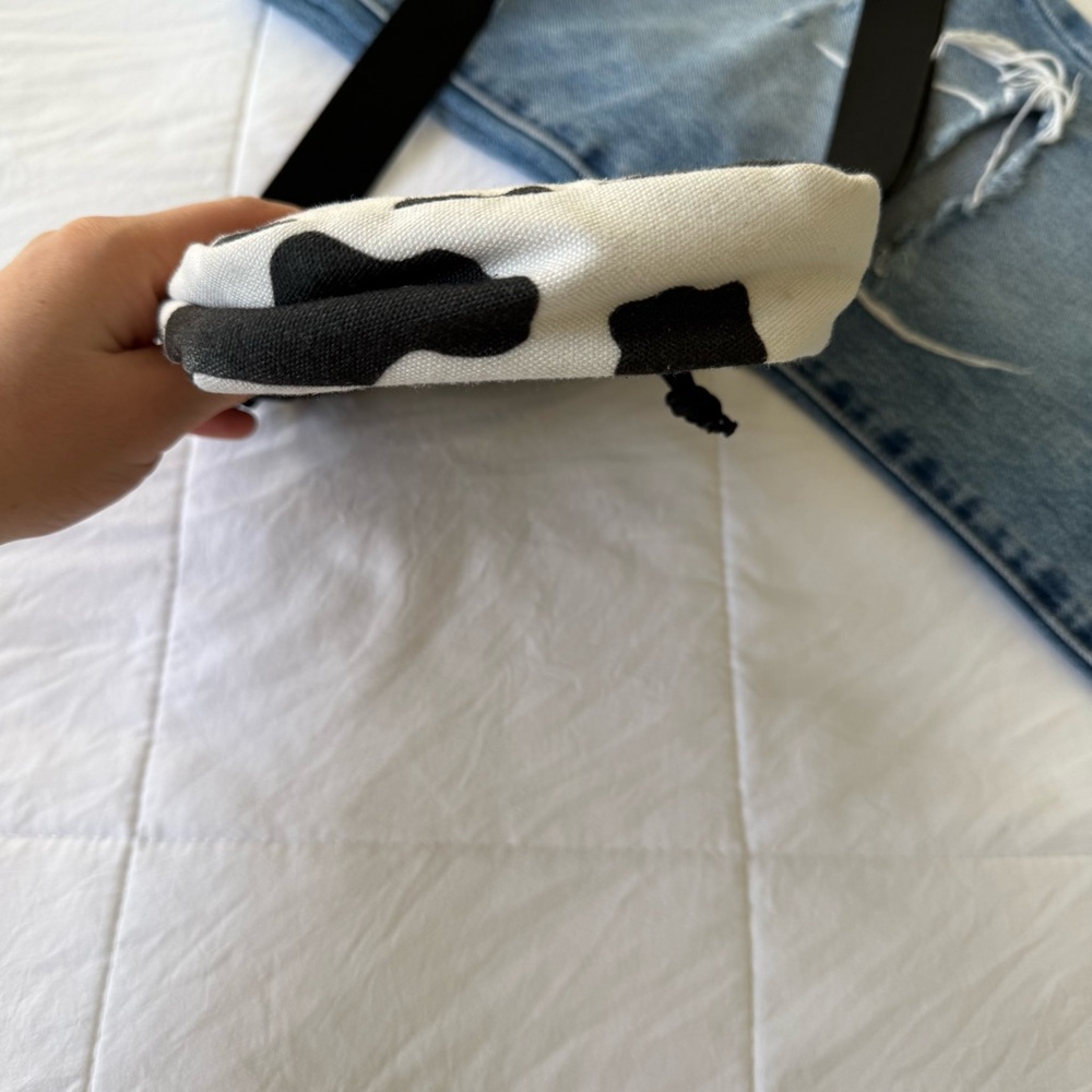 Cow Print Crossbody Bag - Picture 4 of 7